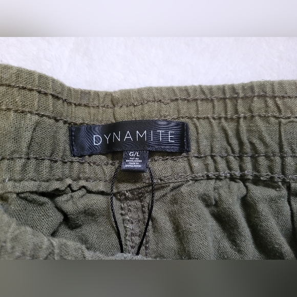Dynamite Shorts Large - Picture 2 of 3